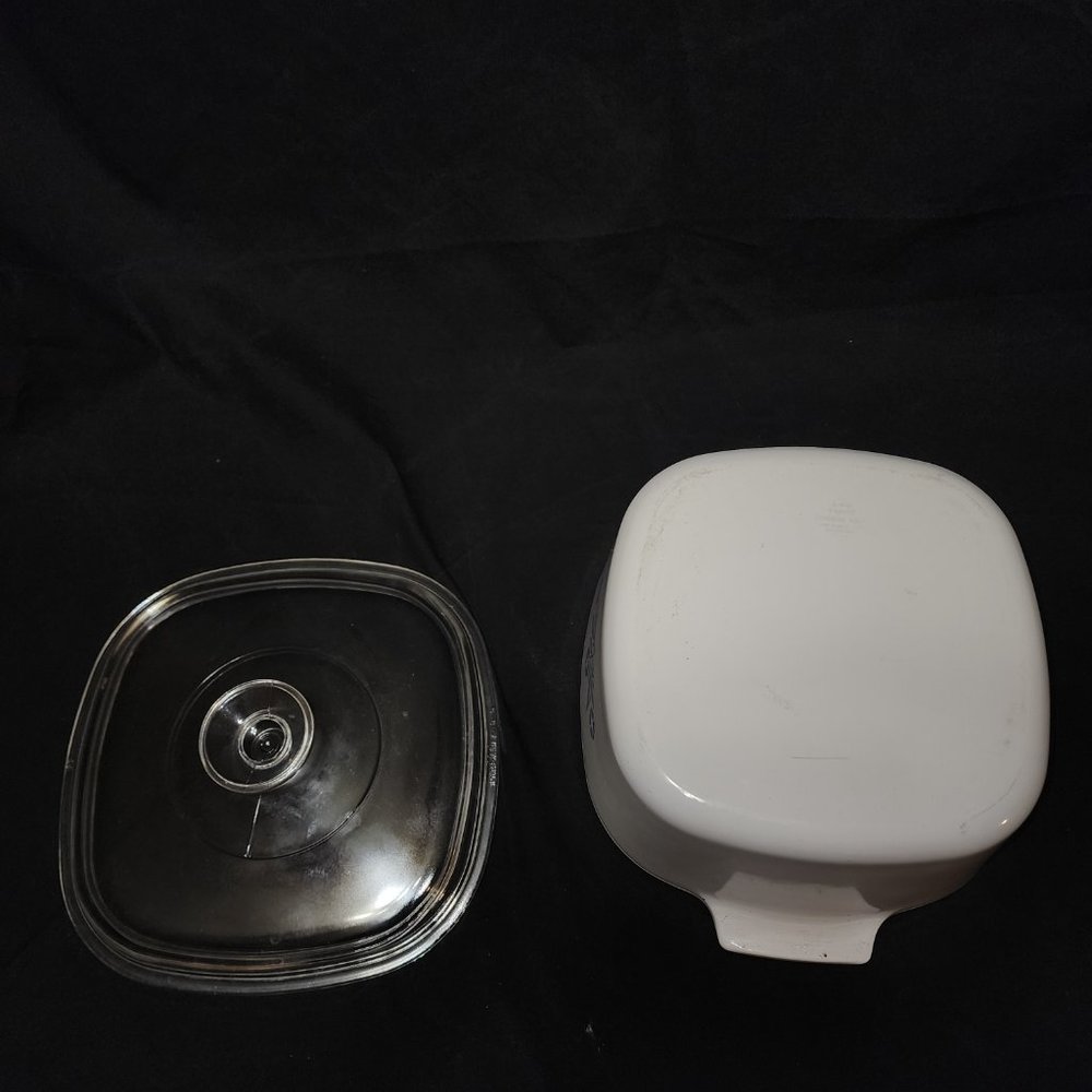 Vintage 3 Quart Corningware Casserole Dish with Pyrex Lid A-3-B - Picture 5 of 5